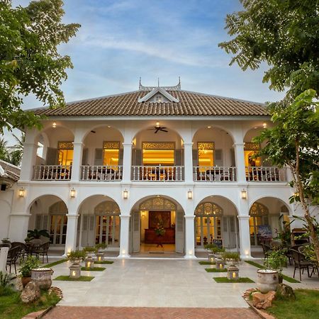 Villa Santi Hotel Luang Prabang Dış mekan fotoğraf